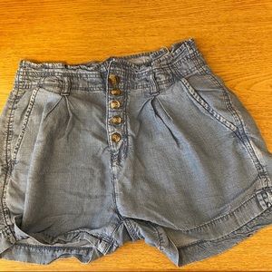 AE Super Hi-Rise button up shorts